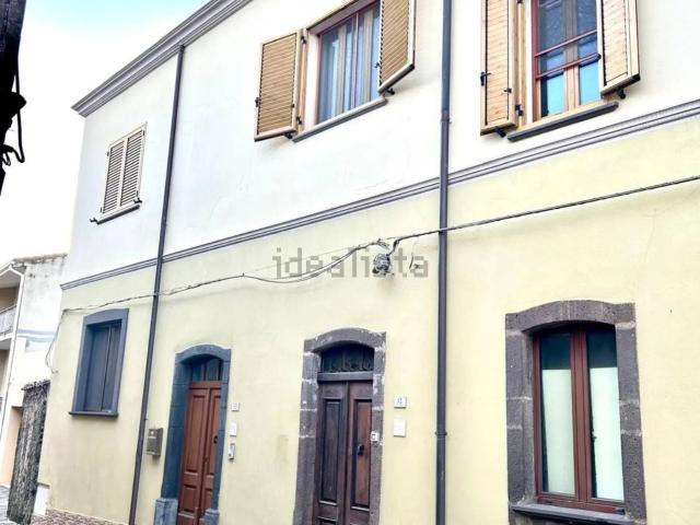 Appartamento in vendita a Seneghe, Sardigna/Sardegna