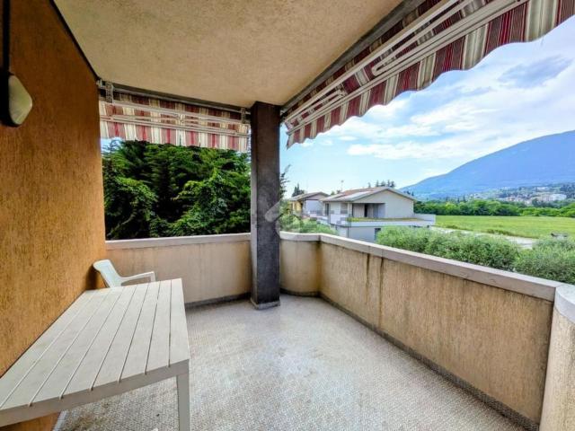 Appartamento in vendita a Rubiana, Caprino Veronese