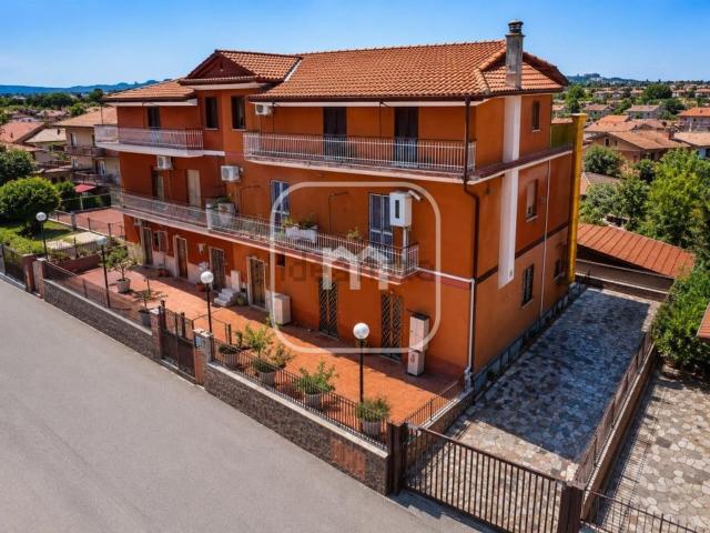 Appartamento in vendita a Giardini di Corcolle, Roma Capitale