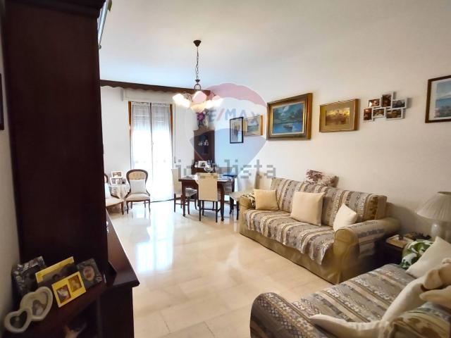 Appartamento in vendita a Sannazzaro de' Burgondi, Pavia