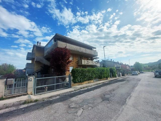 Attico in vendita a Marche, Pesaro E Urbino