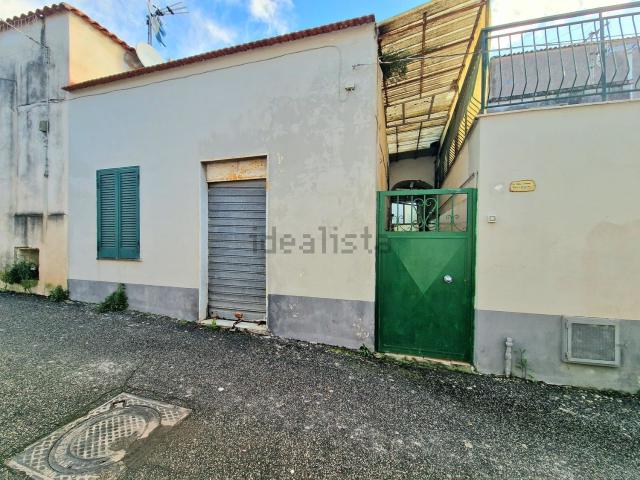 Appartamento in vendita a Trecase, Campania