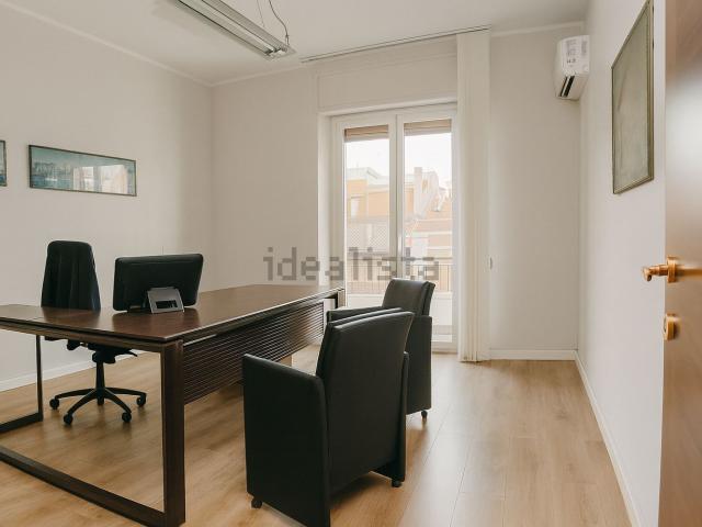 Appartamento in vendita a San Benedetto, Cagliari