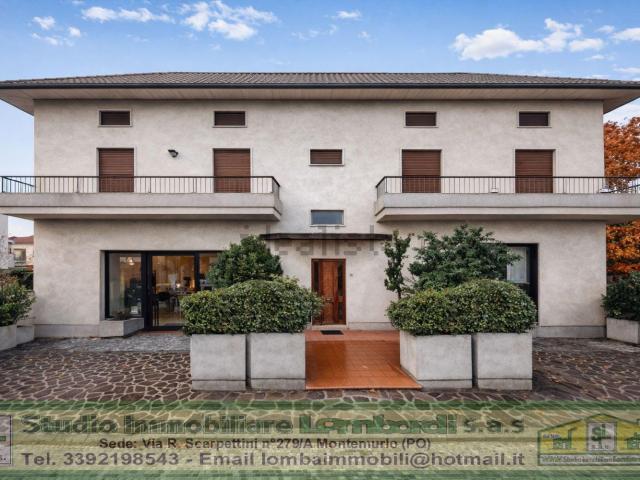 Appartamento in vendita a Montale, Toscana