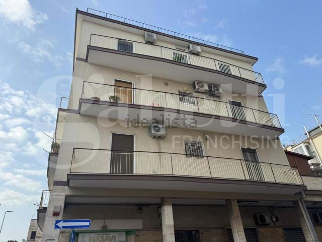 Appartamento in vendita a Municipio 5, Bari