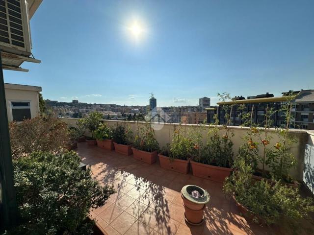 Attico in vendita a Sant'Alenixedda, Cagliari
