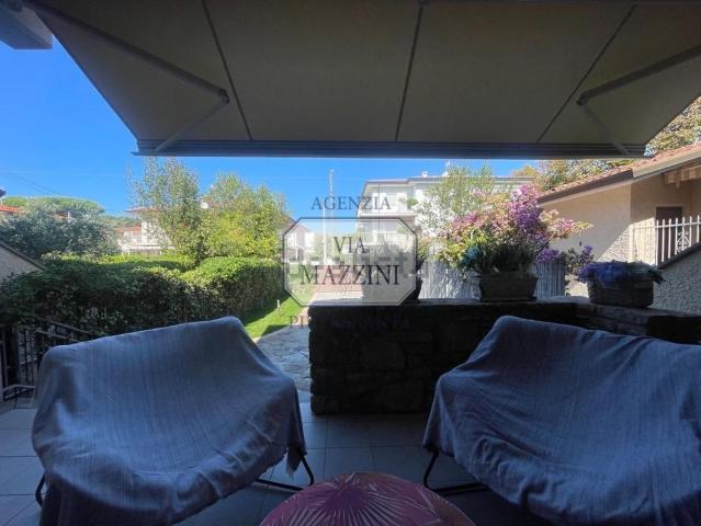 Appartamento in vendita a Marina di Pietrasanta, Pietrasanta