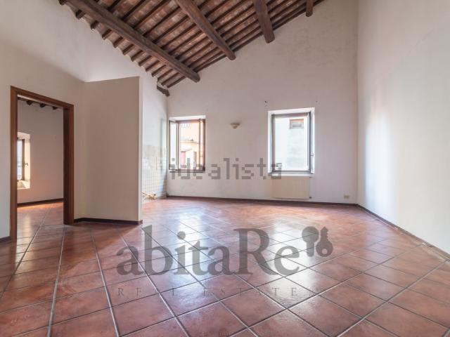Appartamento in vendita a Viterbo, Lazio