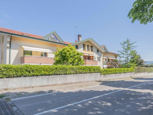 Appartamento in vendita a Tricesimo, Friuli-Venezia Giulia