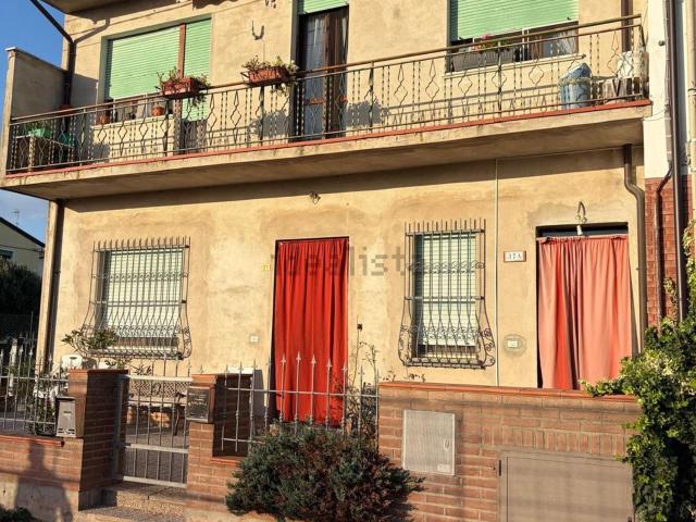 Appartamento in vendita a Mirabello, Terre del Reno