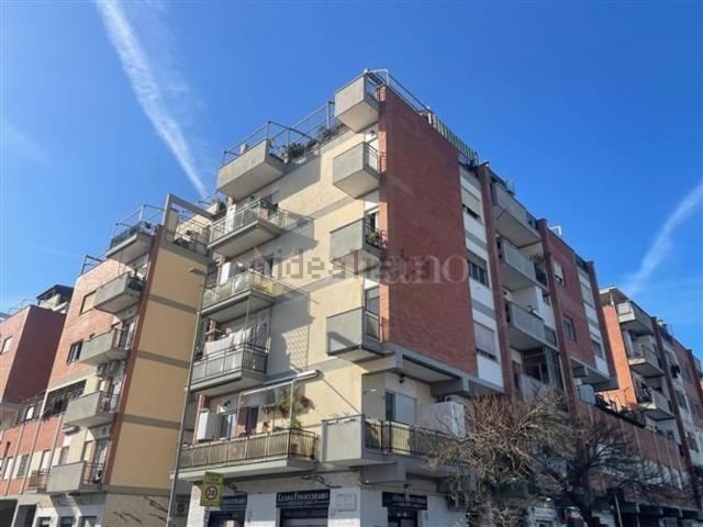 Appartamento in vendita a Lido di Ostia, Roma Capitale