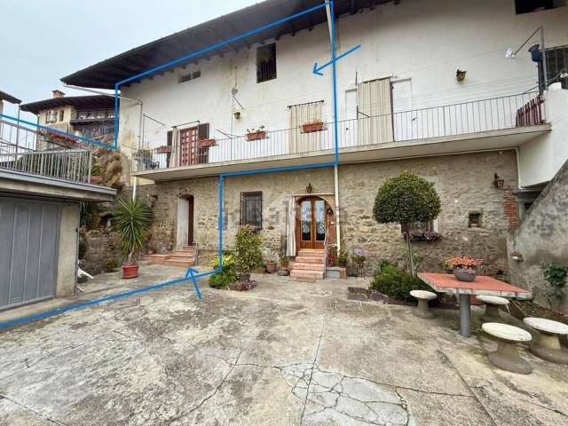 Appartamento in vendita a Pirlotti, Capriolo