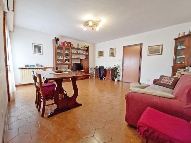 Appartamento in vendita a Caravello, Camaiore