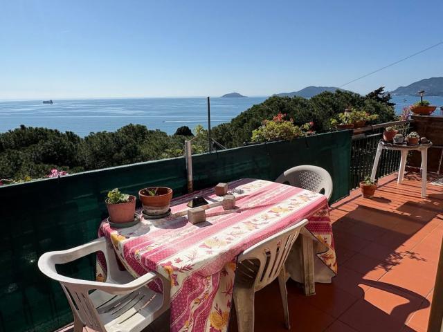 Appartamento in vendita a La Serra, Lerici