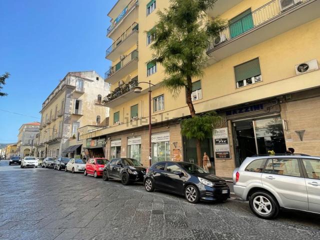Appartamento in vendita a Centro Storico, Caserta