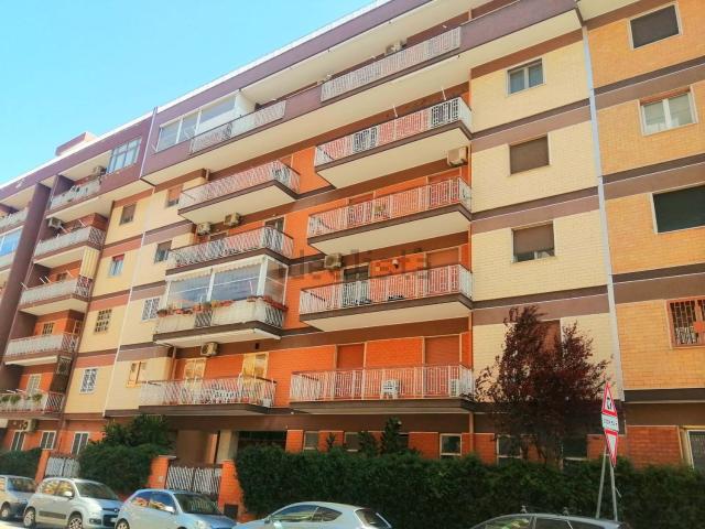 Appartamento in vendita a Municipio 2, Puglia