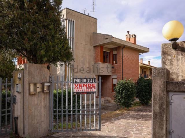 Appartamento in vendita a Marche, Macerata