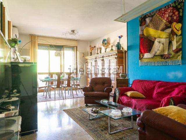Appartamento in vendita a San Lazzaro, Marche