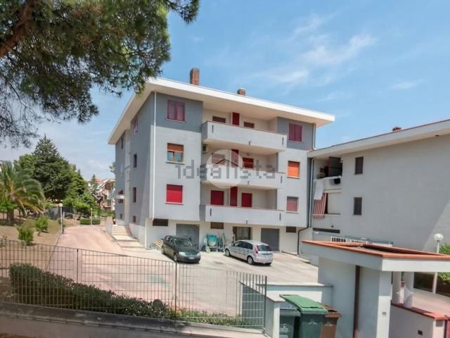 Appartamento in vendita a Quartiere dei fiori, Pineto