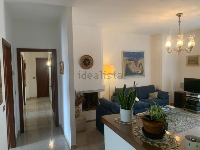 Appartamento in vendita a Poggioletto, Marina Di Massa