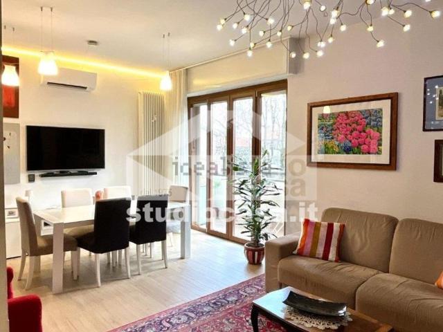 Appartamento in vendita a Treviglio, Lombardia