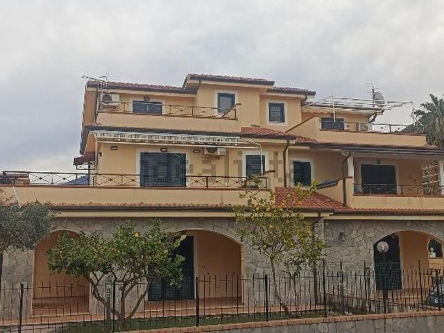 Appartamento in vendita a Calabria, Cosenza