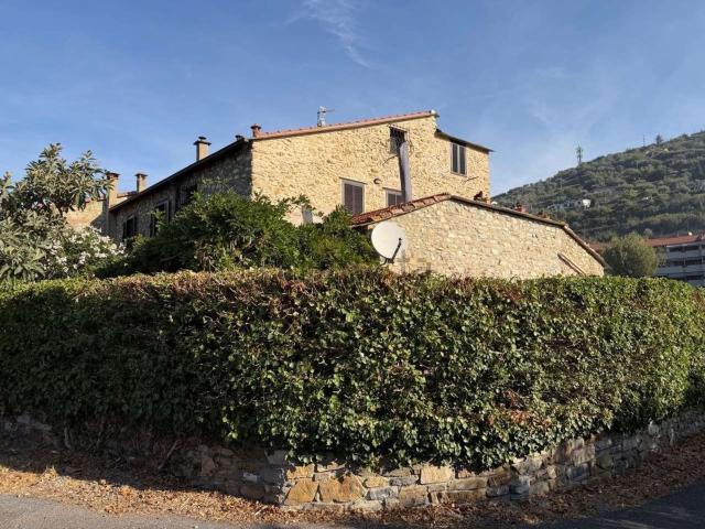 Appartamento in vendita a Piani, Imperia