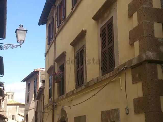 Appartamento in vendita a Grotte Di Castro, Lazio