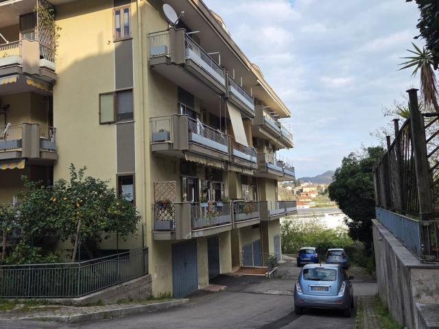 Appartamento in vendita a Pellezzano, Campania