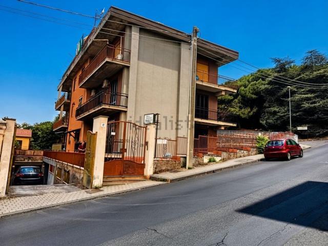 Appartamento in vendita a Pedara, Sicilia