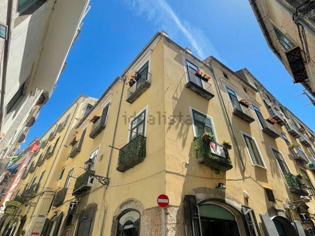 Appartamento in vendita a Salerno, Campania