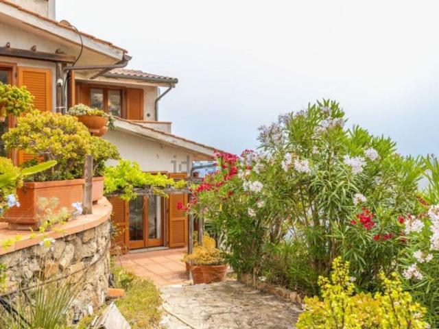 Appartamento in vendita a Isola del Giglio, Giglio Porto