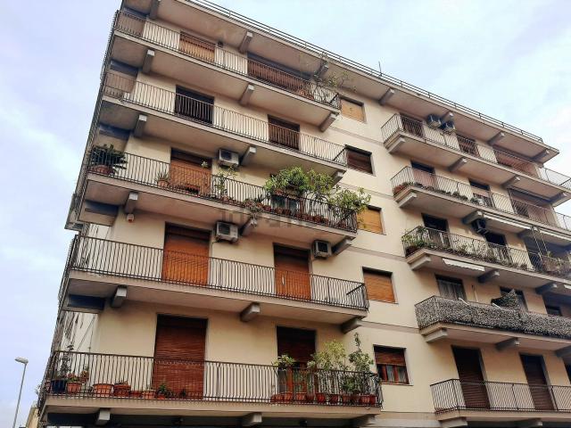 Appartamento in vendita a Giarre, Sicilia