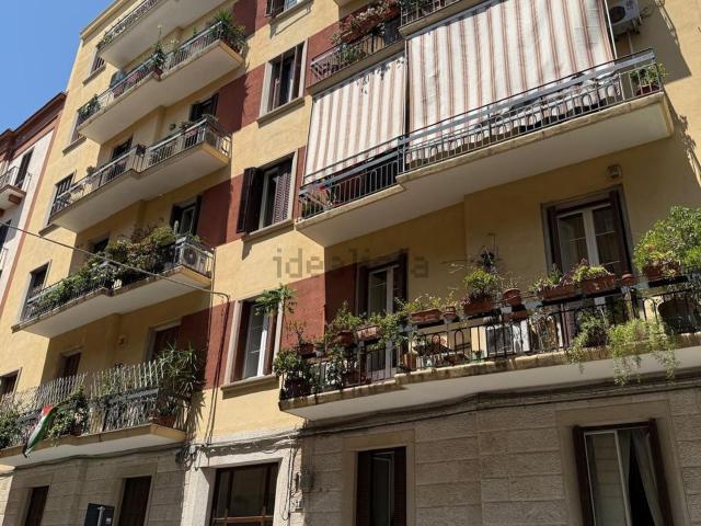Appartamento in vendita a Madonnella, Bari
