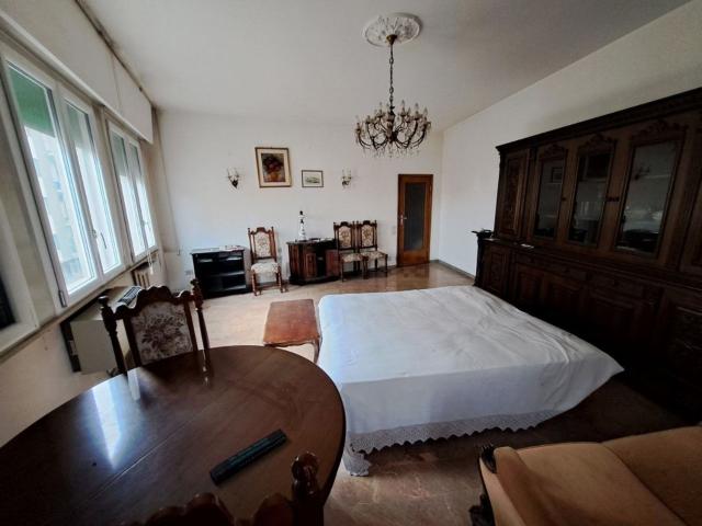 Appartamento in vendita a Centro Storico, Marche