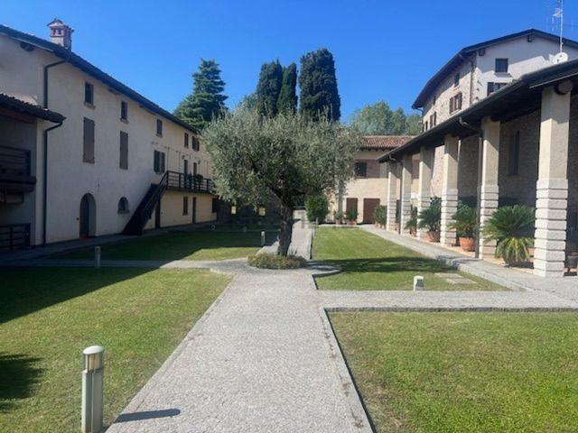 Appartamento in vendita a Comunità Montana Parco Alto Garda bresciano, Salò