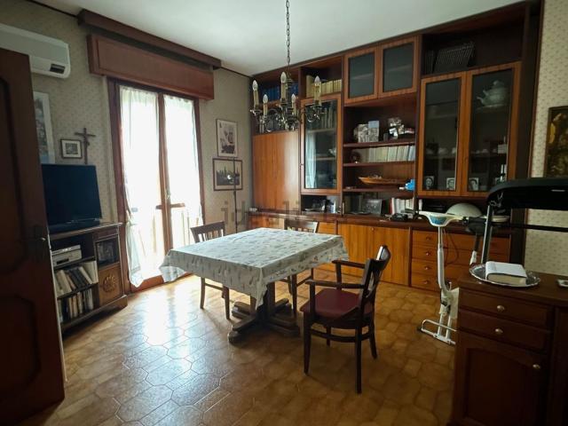 Appartamento in vendita a Villaggio 1° maggio, Rimini