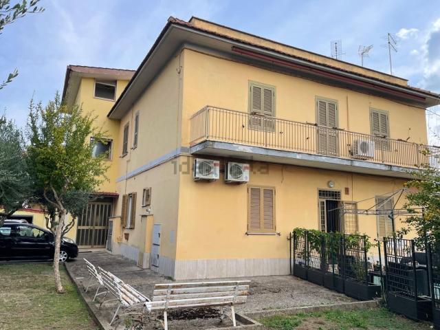 Appartamento in vendita a Ponte Linari, Roma Capitale