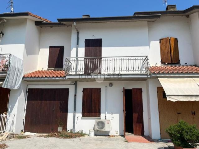 Appartamento in vendita a Porto Fuori, Ravenna