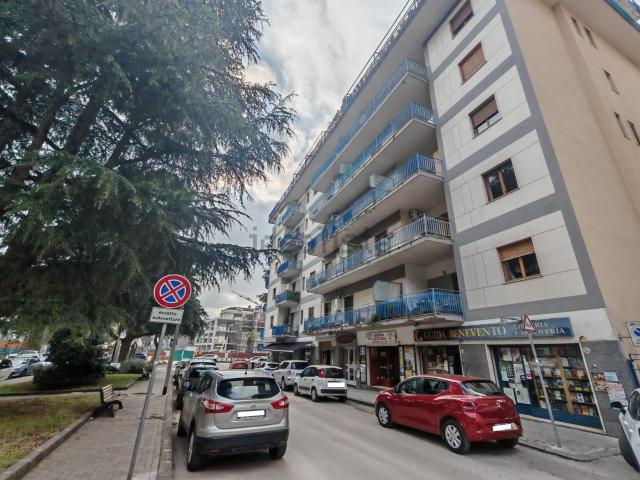 Appartamento in vendita a Mellusi-Atlantici, Benevento
