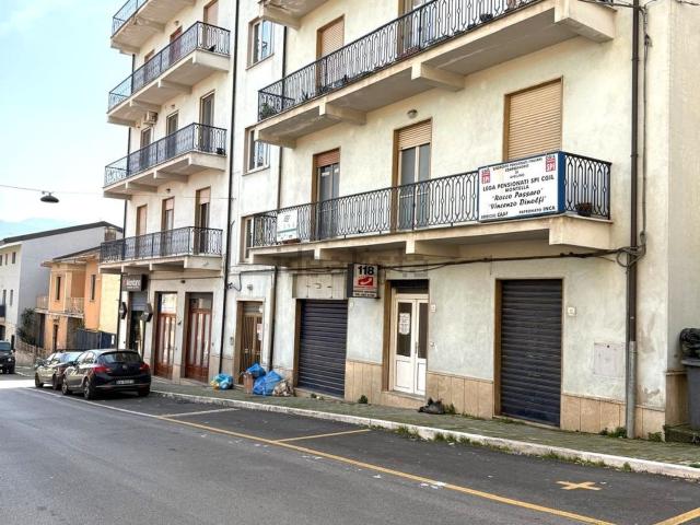 Appartamento in vendita a Montella, Campania