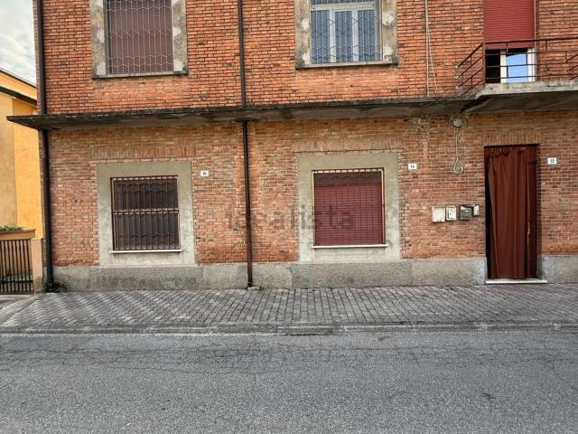 Appartamento in vendita a Ostiglia, Lombardia
