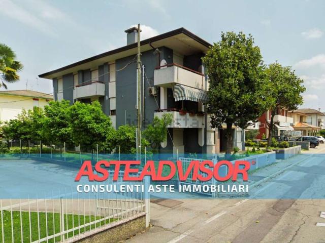 Appartamento in vendita a Trebaseleghe, Veneto