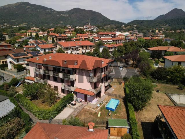 Appartamento in vendita a Almenno San Bartolomeo, Lombardia