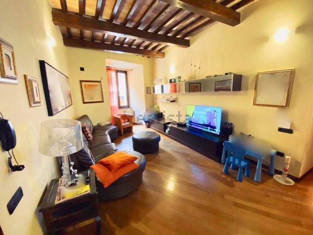 Appartamento in vendita a Centro, Marche