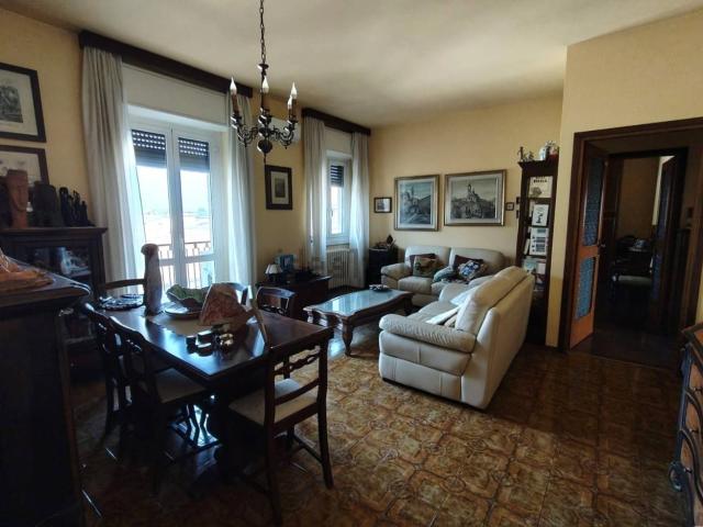 Appartamento in vendita a Osio Sotto, Lombardia