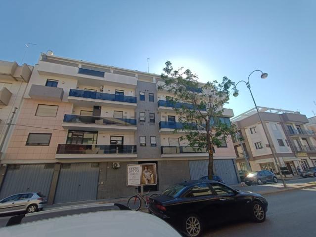 Appartamento in vendita a Puglia, Barletta-andria-trani