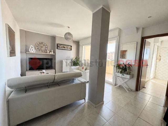 Appartamento in vendita a Oltrestazione, Legnano