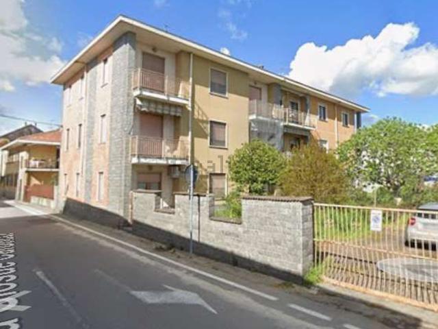 Appartamento in vendita a Cameri, Novara