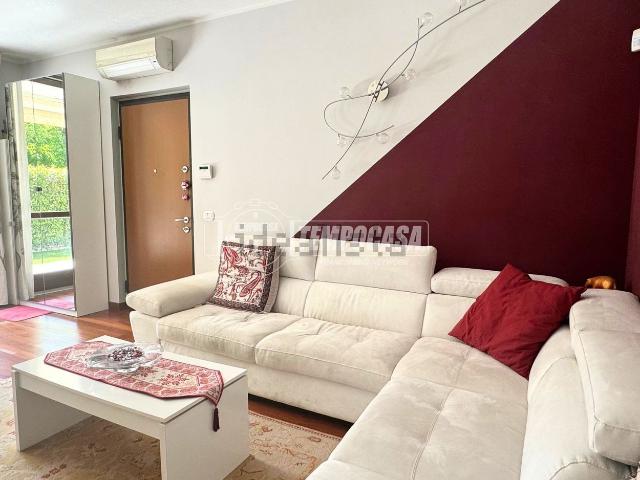 Appartamento in vendita a Sedriano, Lombardia